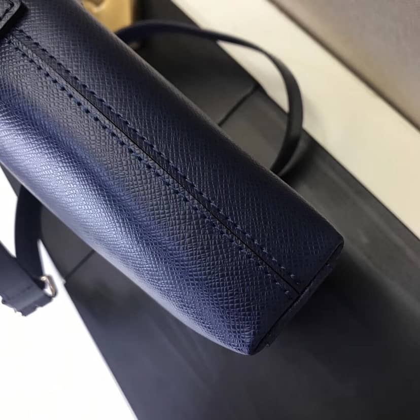 L0vis Vvtt0n Taiga Pochette Grigori Mens Shoulder Bag Replica Blue M30505