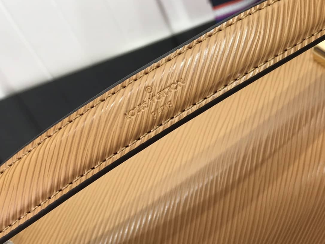 L0vis Vvtt0n Twist MM Golden Lock Handle Epi Leather Replica Crossbody Bag M57506