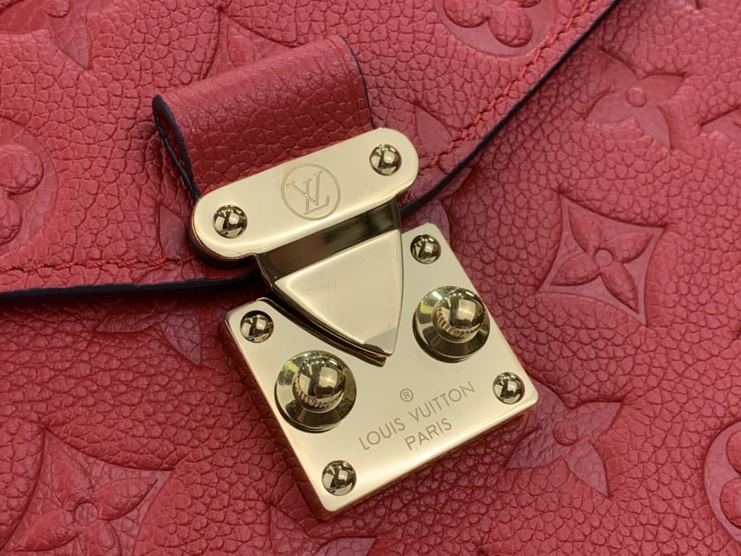 L0vis Vvtt0n Pochette Metis Marine Leather Red M44071 Replica Shoulder Bag