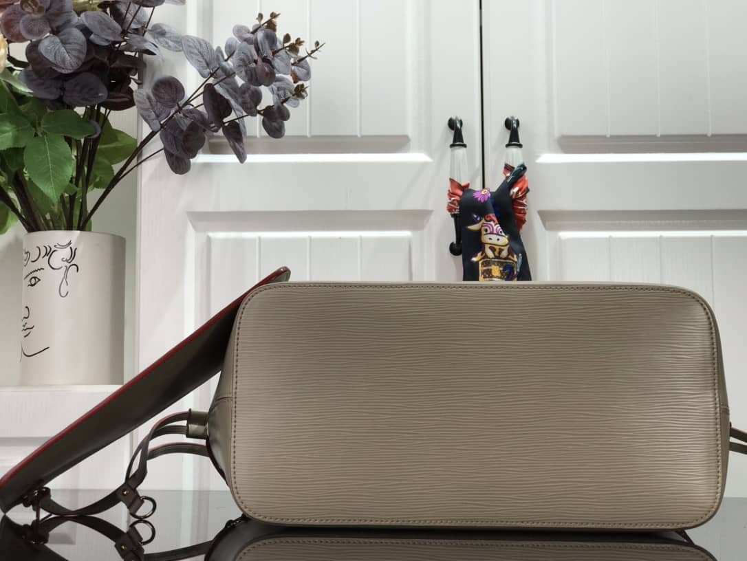 L0vis Vvtt0n Epi Leather Neverfull MM Bag Replica M54185