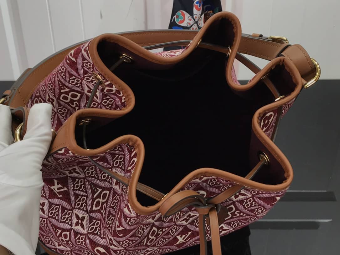 L0vis Vvtt0n Monogram Jacquard Since 1854 Petit NOE Replica Bag M57154