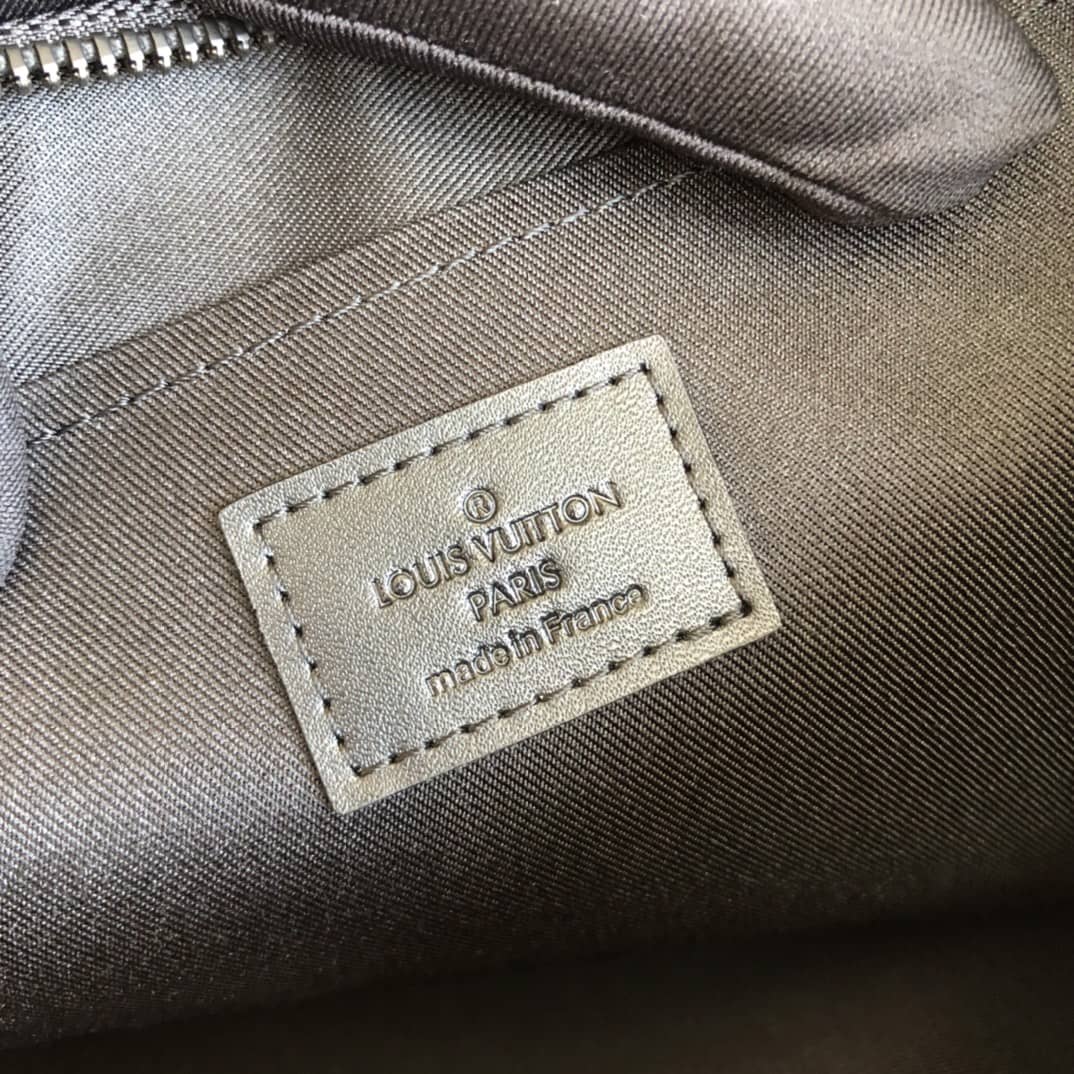 L0vis Vvtt0n Monogram Shadow Pochette Discovery Replica Clutch M62903