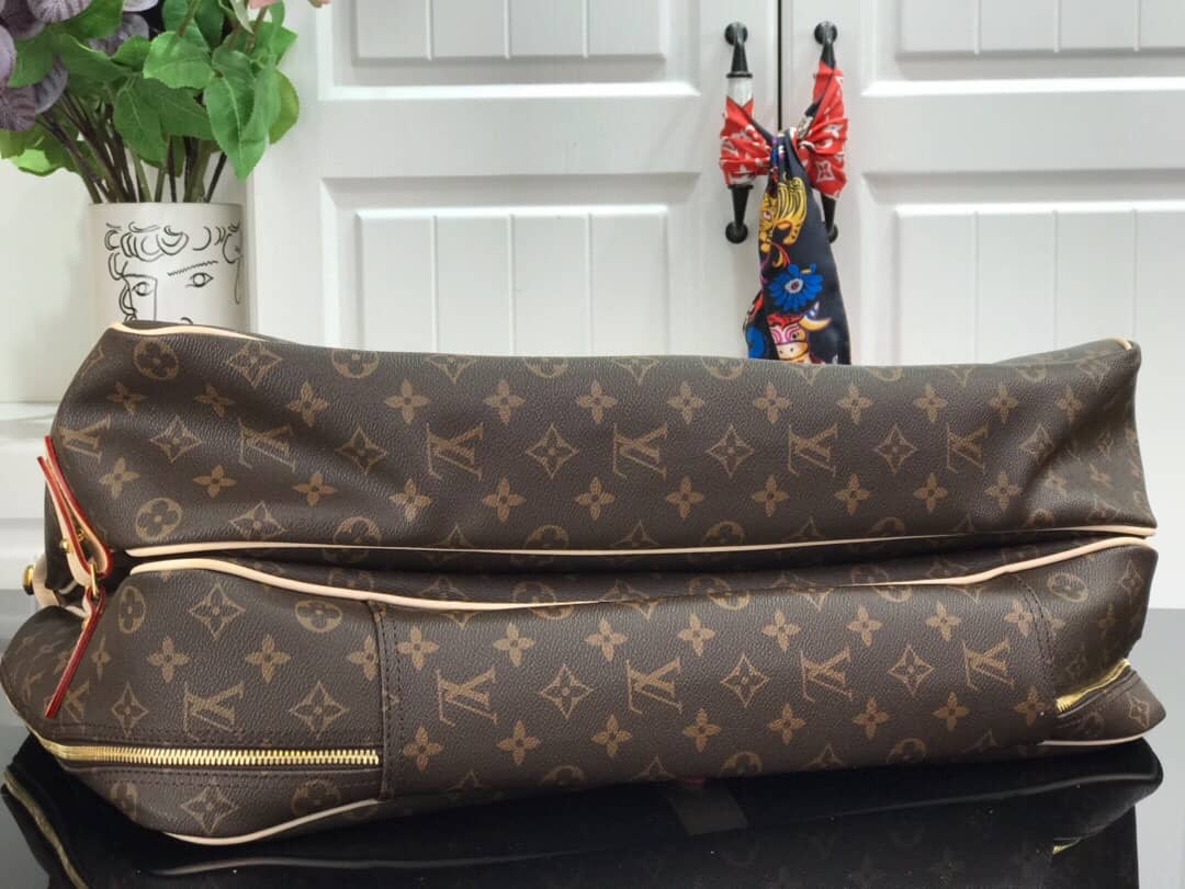L0vis Vvtt0n Monogram Canvas Hunting Bag Brown M41140 Replica