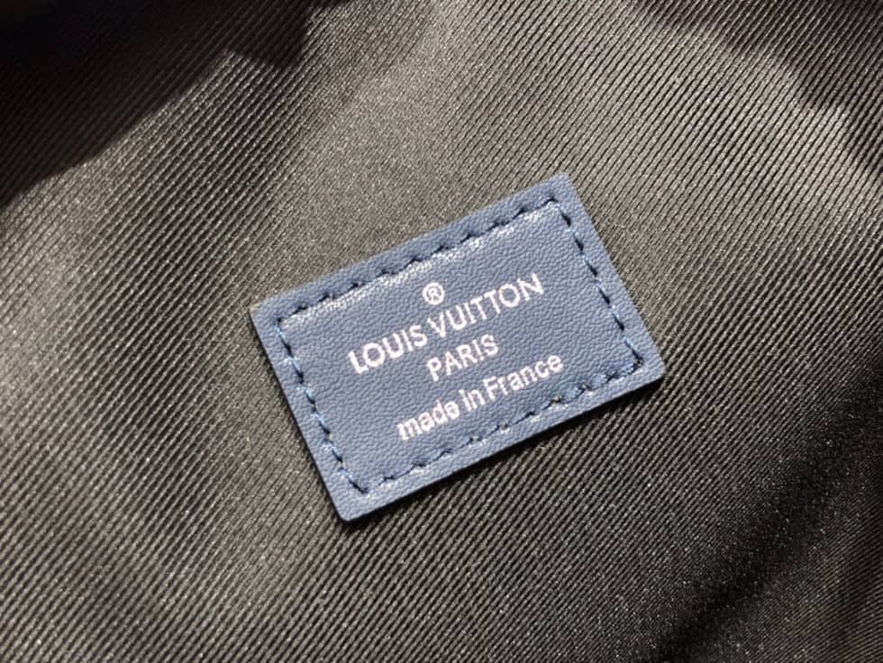 L0vis Vvtt0n Christopher Slim Taurillon Leather Blue M58644 Replica Backpack