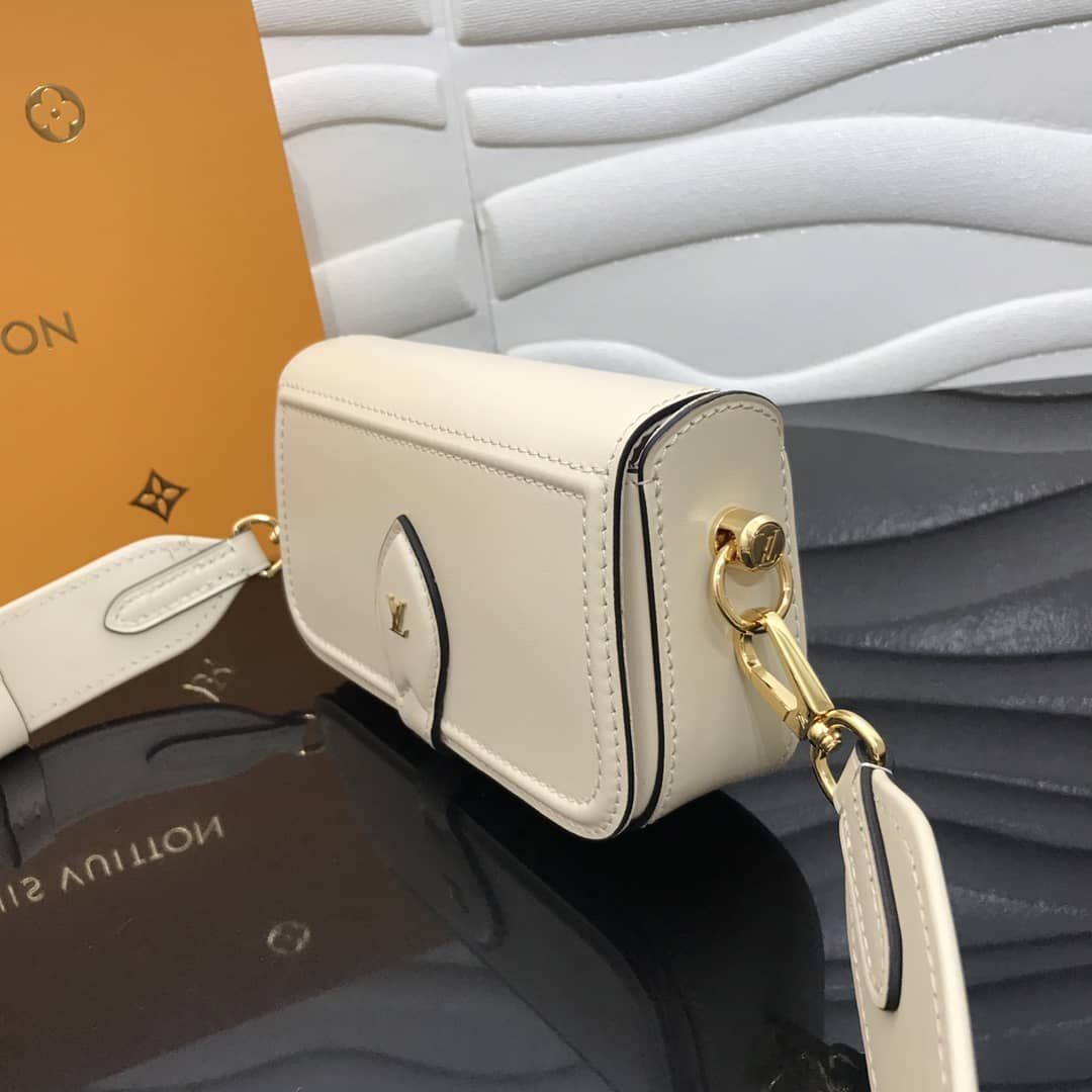 L0vis Vvtt0n Officier Pouch Monogram Canvas Strap Replica Bag White M69841