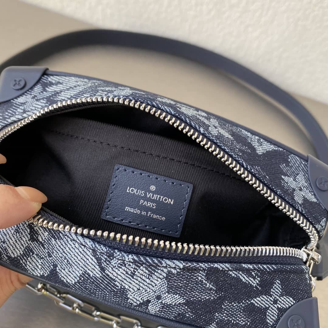 L0vis Vvtt0n Mini Soft Trunk Monogram Tapestry Canvas Replica Bag M80033