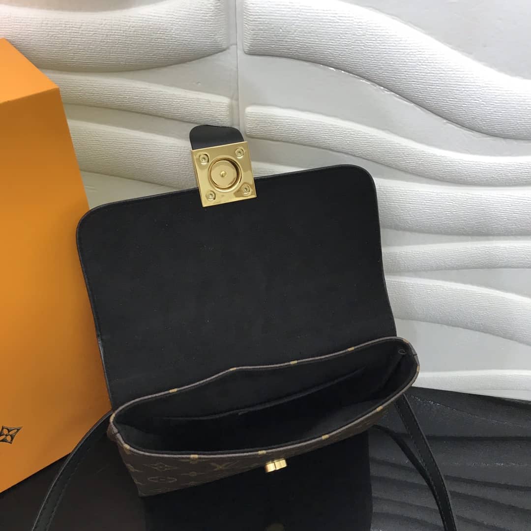 L0vis Vvtt0n Locky BB Replica Crossbody Bag Black M44321