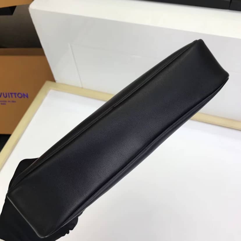 L0vis Vvtt0n Kasai Clutch Epi Leather Replica Black M51726