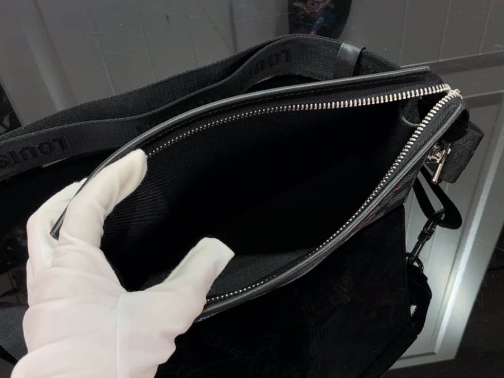 L0vis Vvtt0n Damier Graphite Gaston Wearable Wallet N64608 Replica