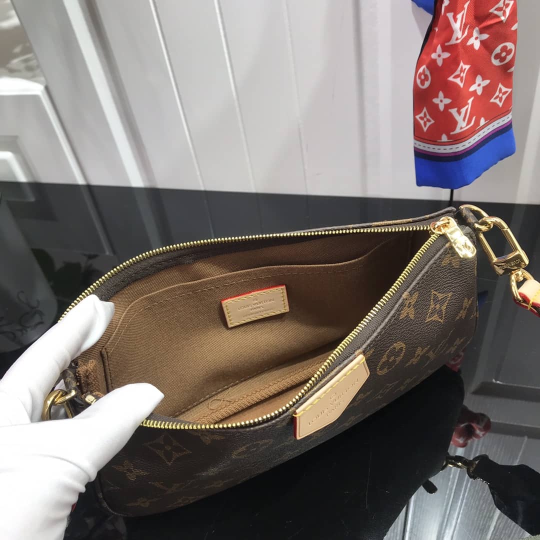 L0vis Vvtt0n Monogram Canvas Multi Pochette Replica Green M44823