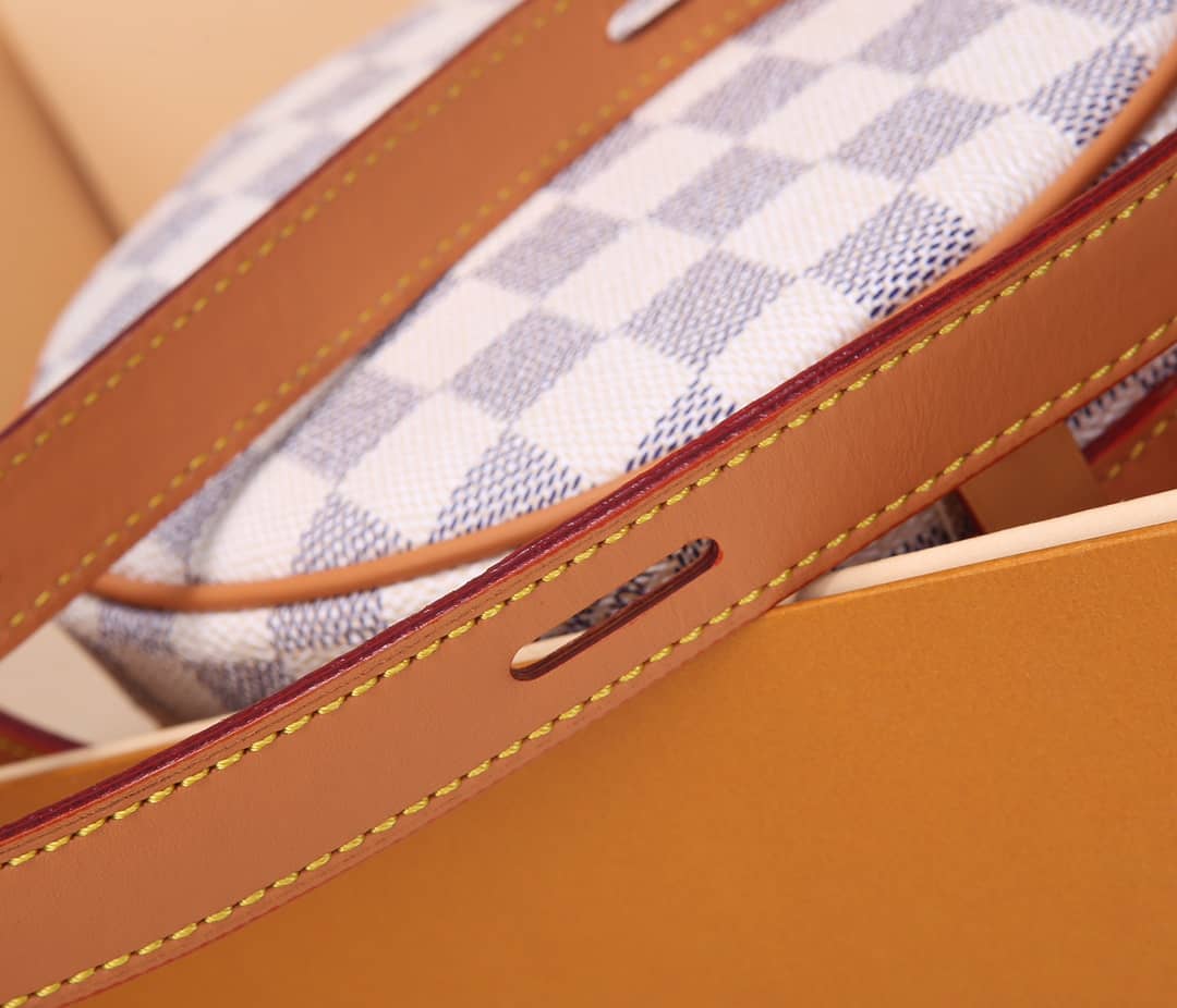 L0vis Vvtt0n Damier Azur Boite Chapeau Souple PM Replica N40333