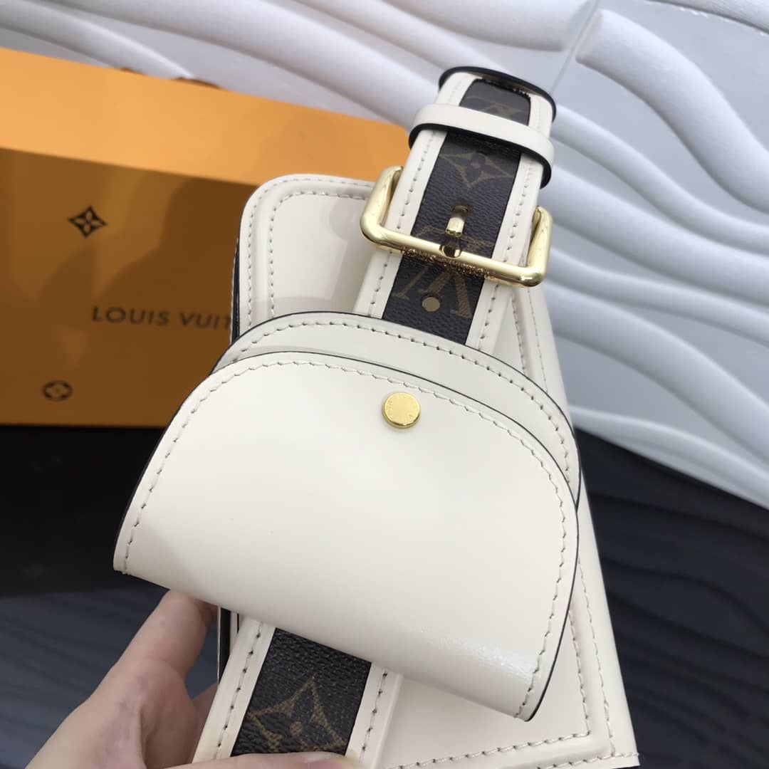 L0vis Vvtt0n Officier Pouch Monogram Canvas Strap Replica Bag White M69841