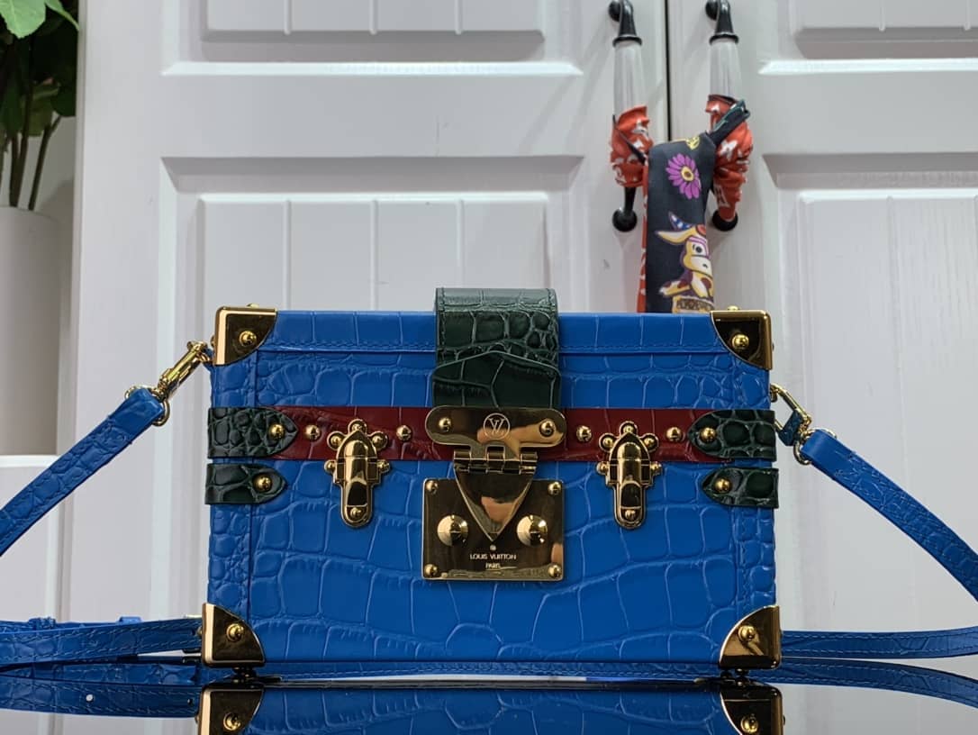 L0vis Vvtt0n Petite Malle Monogram Canvas Replica Bag Blue M40273