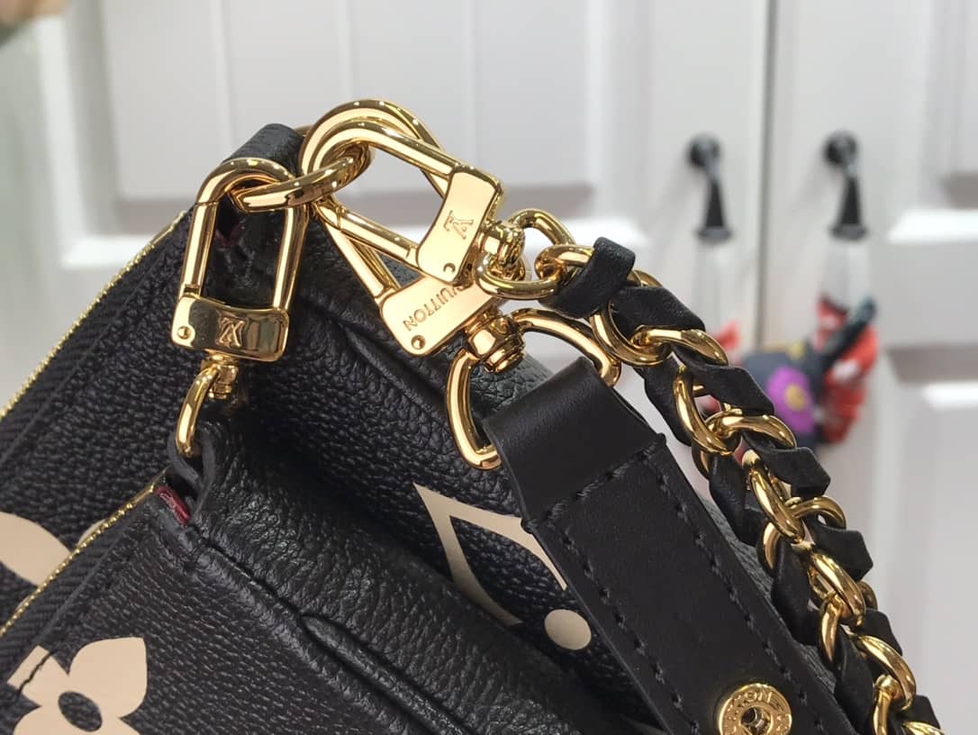 L0vis Vvtt0n Pochette Discovery Compact Replica Wallet Black M57630