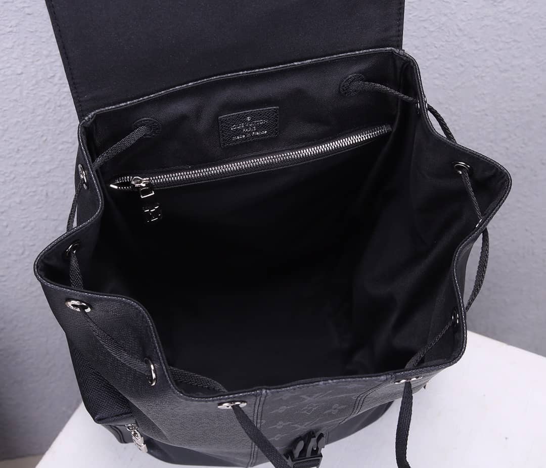 LV Backpack Replica Taiga Leather Outdoor Black M30417