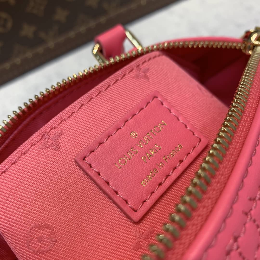 L0vis Vvtt0n Papillon BB Dragon Fruit Pink M59826 Replica Shoulder Bag