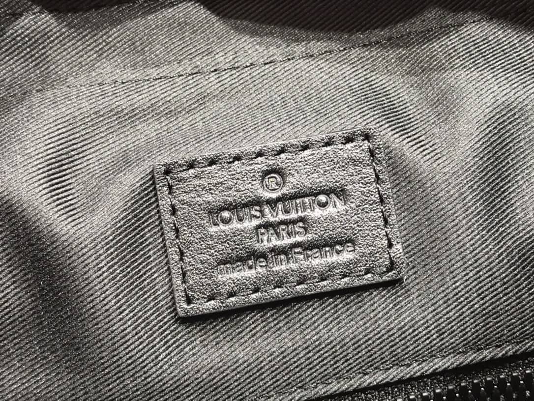 L0vis Vvtt0n Monogram Shadow Replica Discovery Backpack M43680