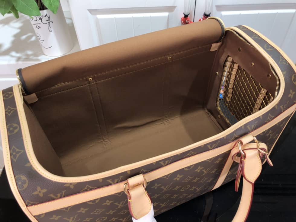 L0vis Vvtt0n Dog Carrier 40 Monogram M42024 Replica Tote