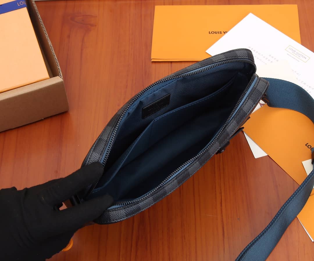 L0vis Vvtt0n Damier Graphite Alpha Messenger Bag Replica N40188