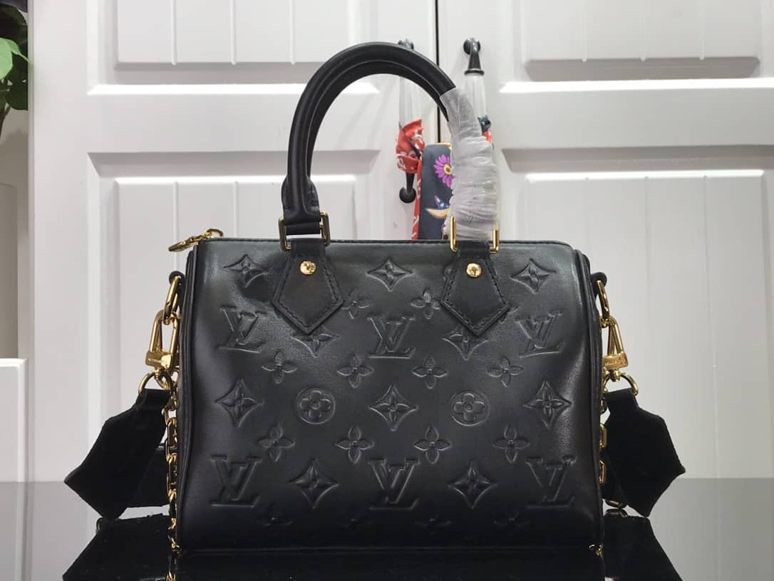L0vis Vvtt0n Replica Bags Speedy Bandouliere 22 Gold Chain M58631