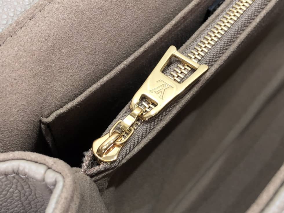 L0vis Vvtt0n Madeleine MM M46041 Replica Shoulder Bag