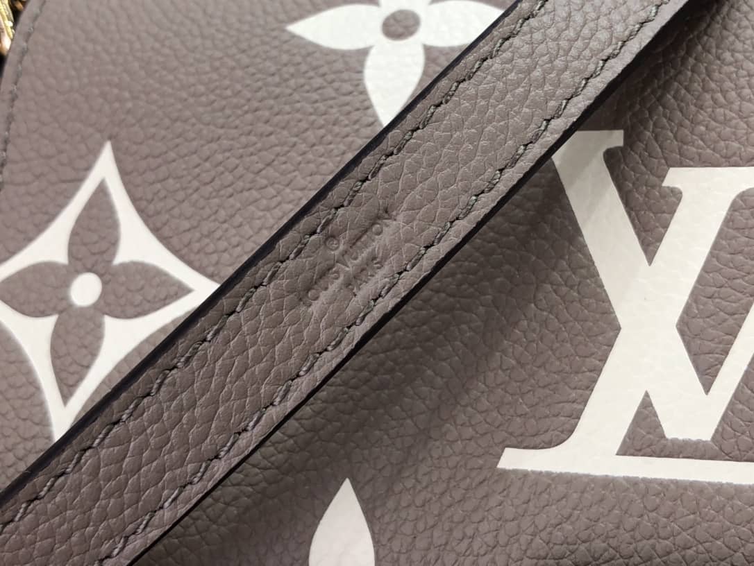 L0vis Vvtt0n Favorite Monogram Empreinte Leather Replica Shoulder Bag Gray M45813