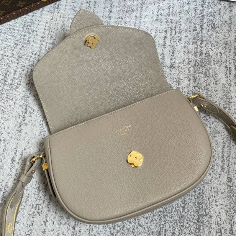 L0vis Vvtt0n Pont 9 Soft MM Grained Calfskin Leather Replica Bag Brown M58968