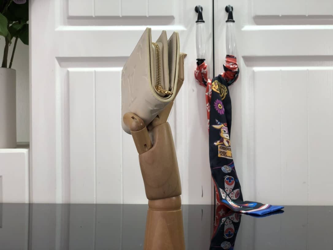 L0vis Vvtt0n Monogram Empreinte Portefeiulle Clear Replica Wallet M80754