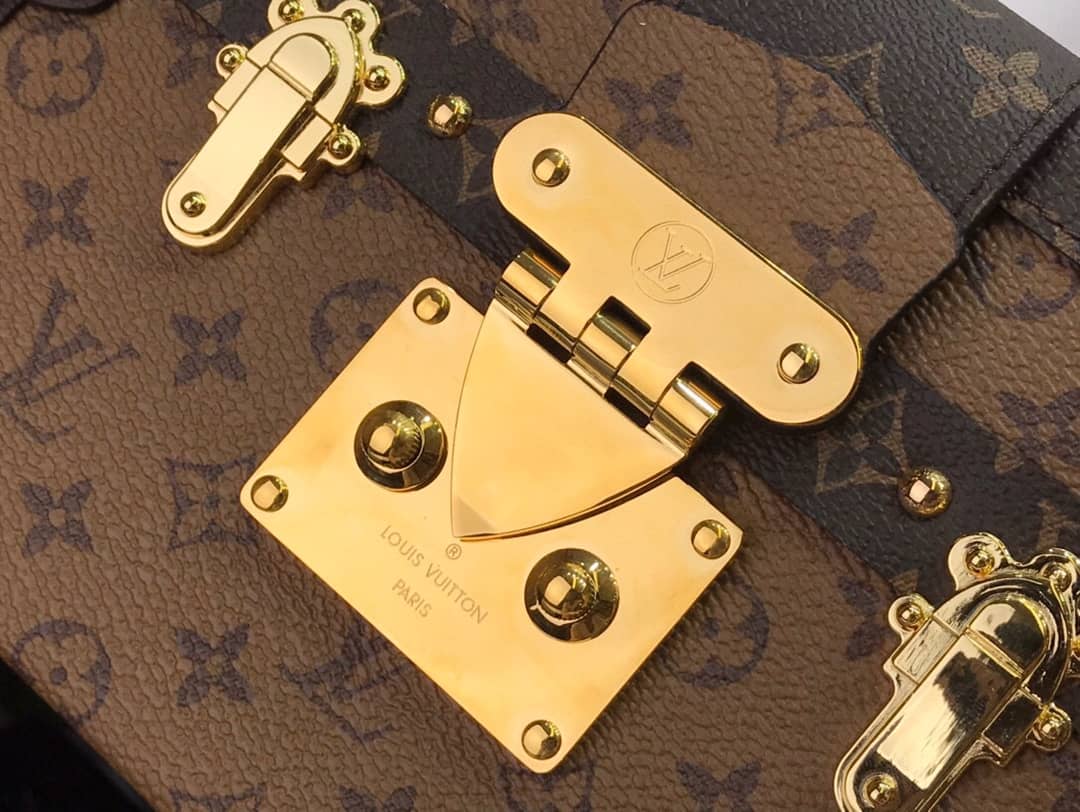 L0vis Vvtt0n Petite Malle Trunk M94219 Replica Shoulder Bag