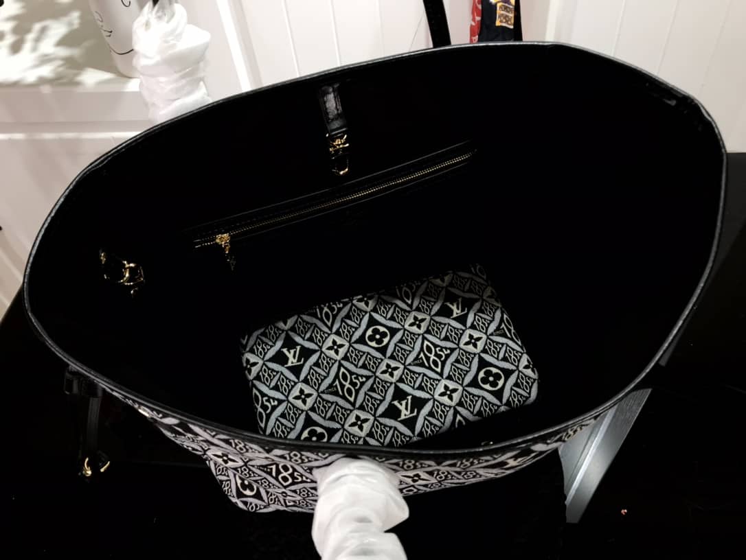 L0vis Vvtt0n Monogram Jacquard Neverfull MM Tote Replica M57230