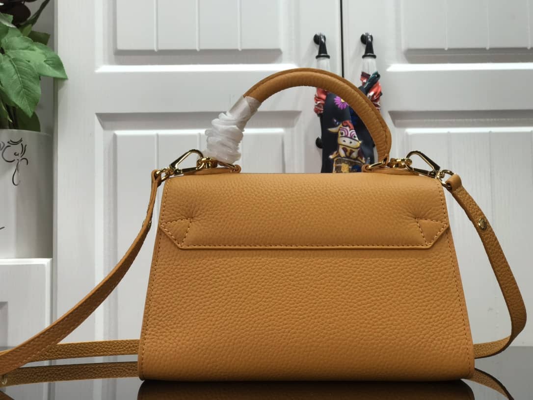 L0vis Vvtt0n Replica Bags One Handle PM Bag Replica Yellow M57093