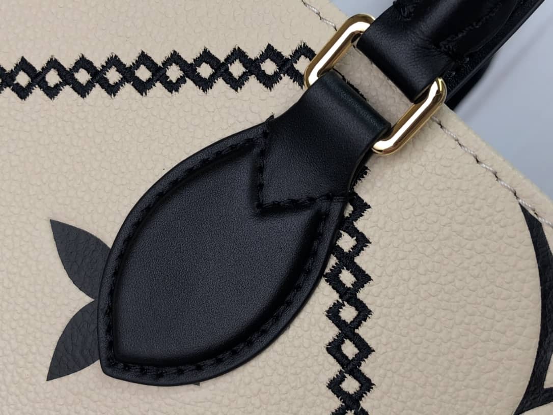 L0vis Vvtt0n Onthego MM Monogram Empreinte M46015 Replica Tote