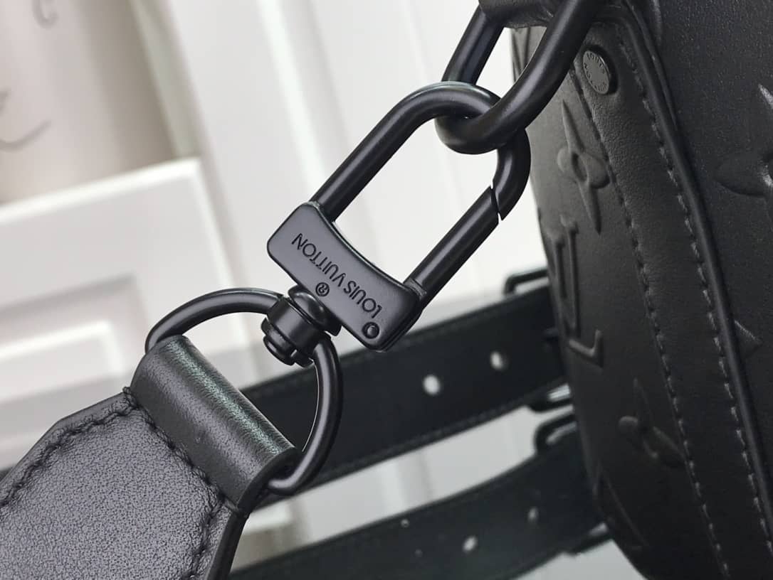 L0vis Vvtt0n Monogram Seal Leather City Keepall Bag Replica M57955