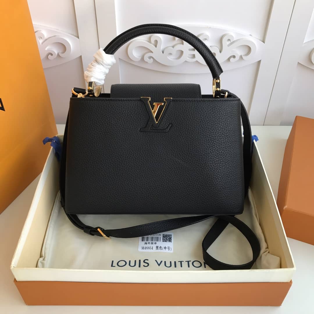 L0vis Vvtt0n Capucines MM Bag Black Replica M48864