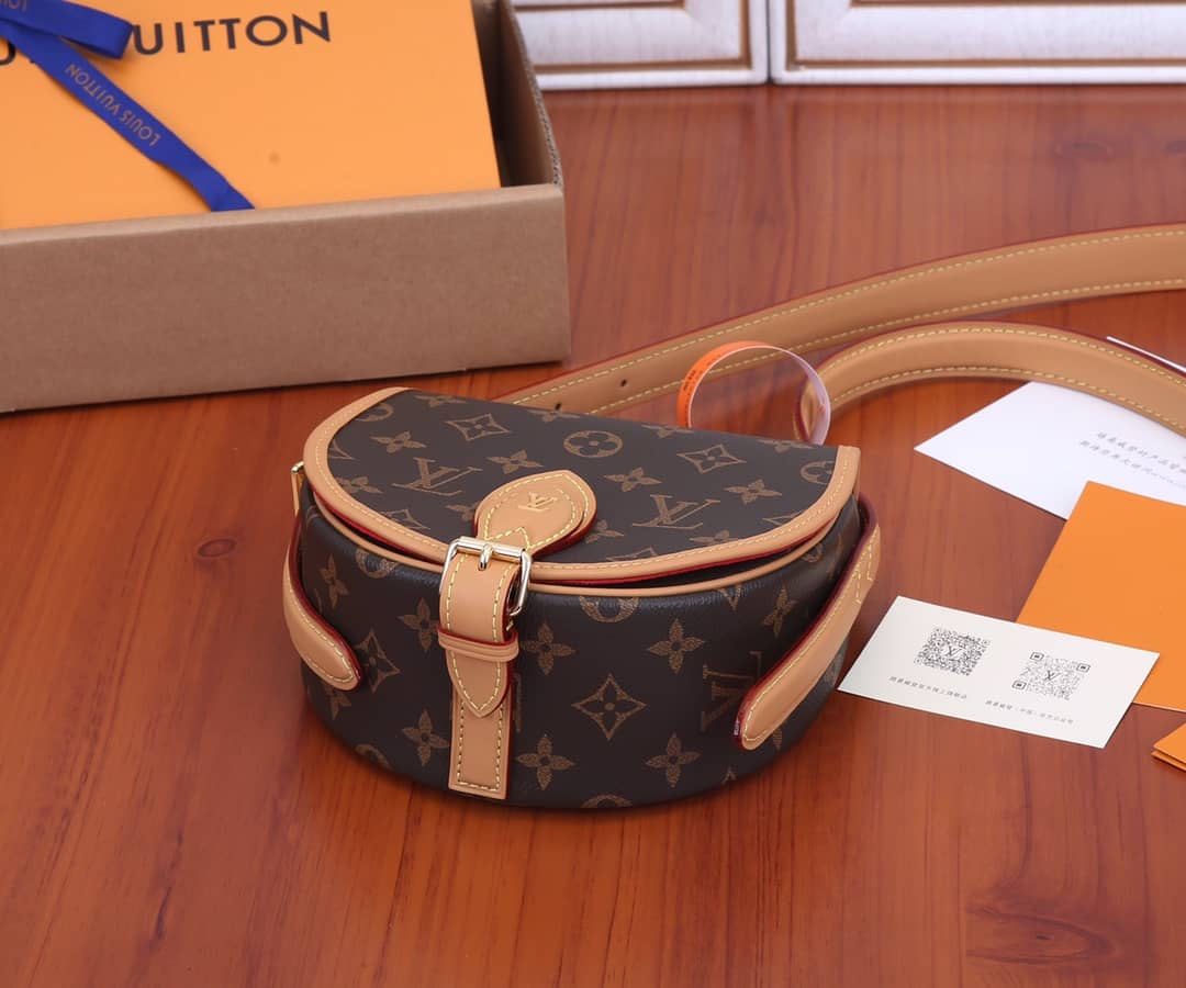 L0vis Vvtt0n Monogram Canvas Tambourin Replica Bag M44860