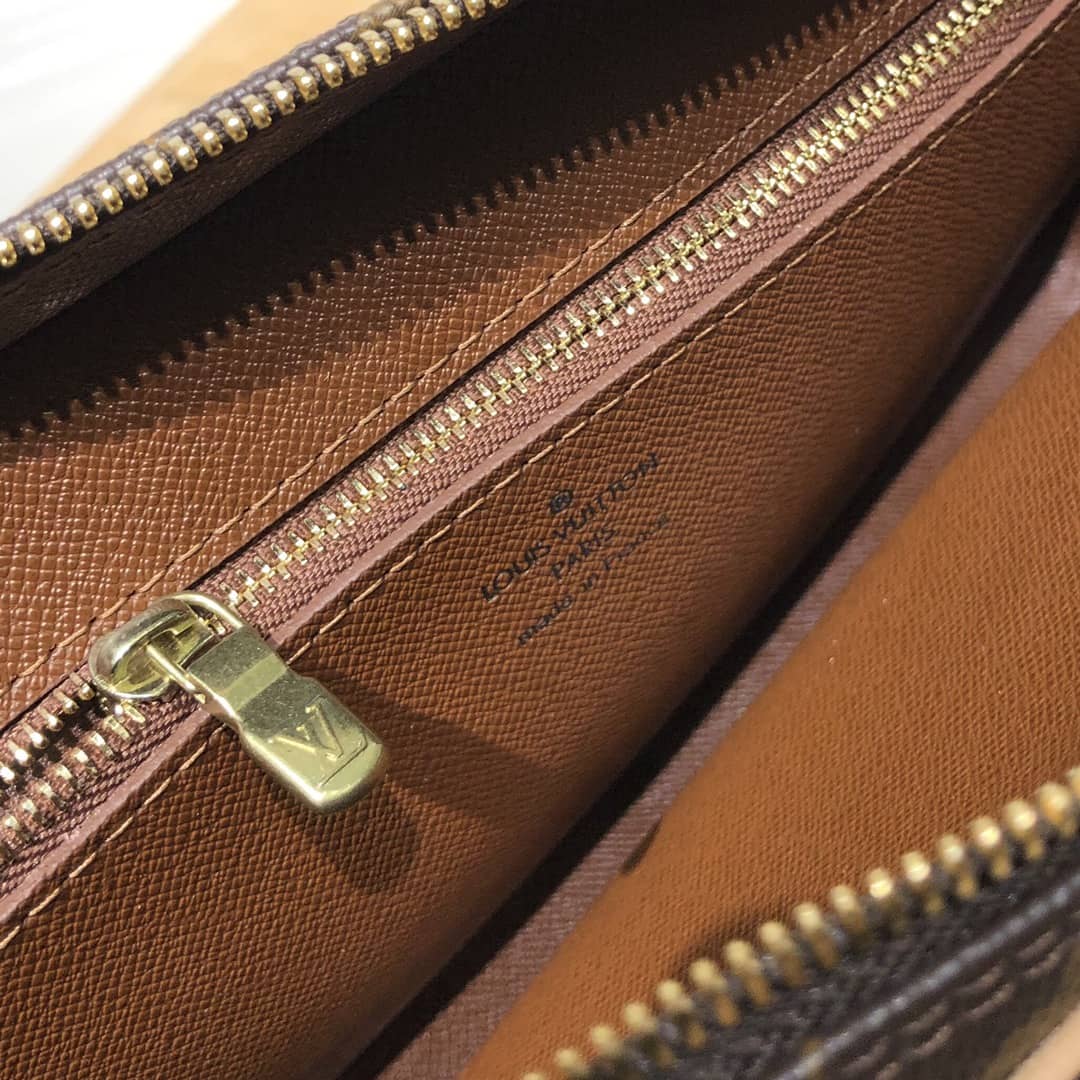 L0vis Vvtt0n Monogram Marly Dragonne Replica Clutch M51825