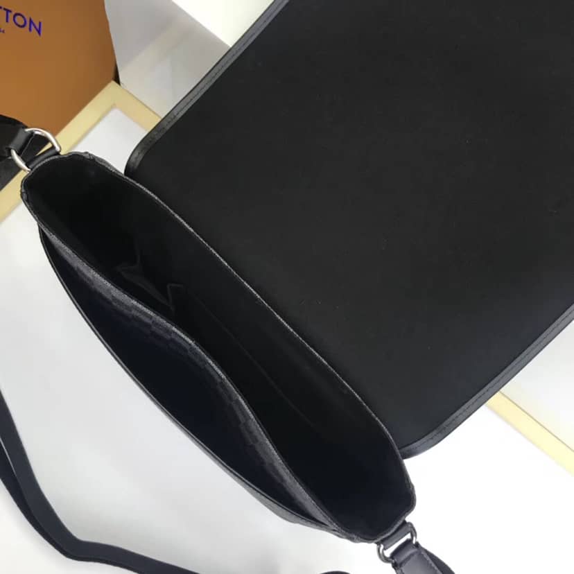 L0vis Vvtt0n Damier Graphite Daniel MM Replica Shoulder Bag N58029