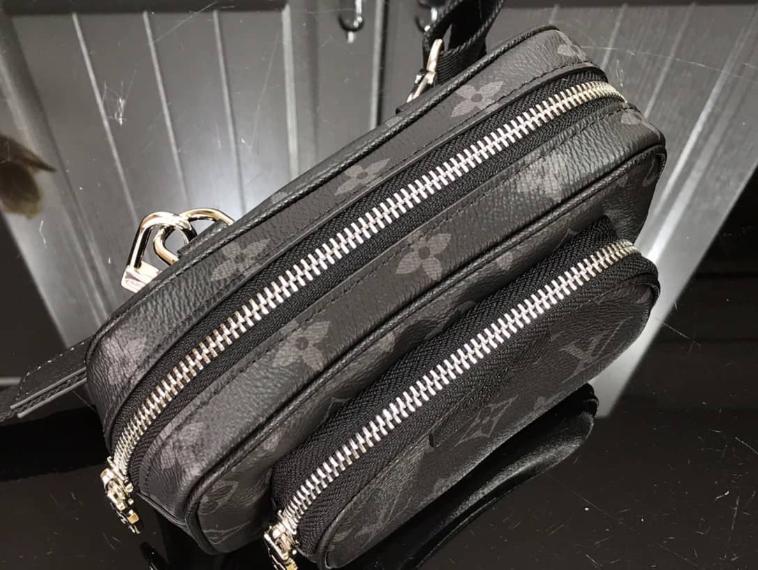 L0vis Vvtt0n Outdoor Replica Pochette Monogram Eclipse Black M30755