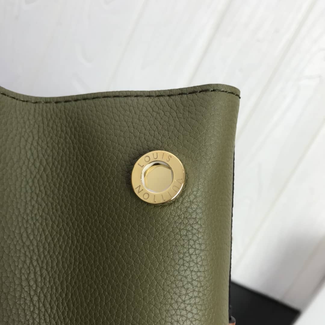 L0vis Vvtt0n Monogram Canvas Fold PM Tote Replica White M45389