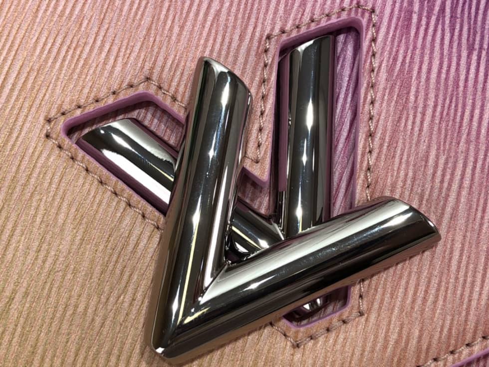 L0vis Vvtt0n Twist MM Gradient Epi Grained Cowhide Leather Orange M59894 Replica Crossbody Bag