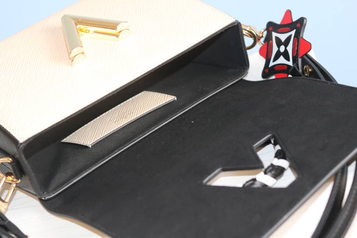 L0vis Vvtt0n Textured Epi Leather Twist Series Bag Beige