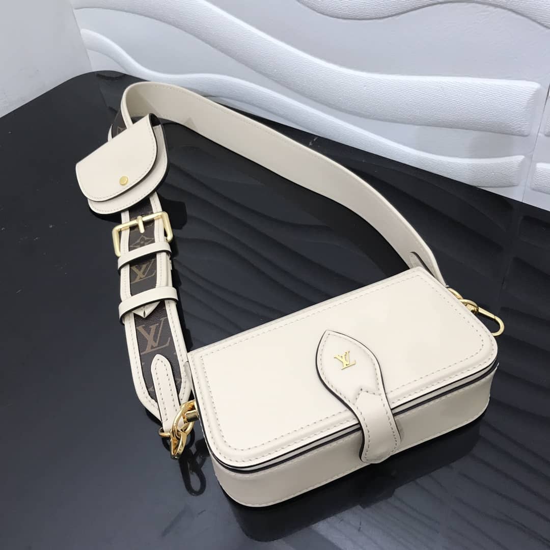 L0vis Vvtt0n Officier Pouch Monogram Canvas Strap Replica Bag White M69841