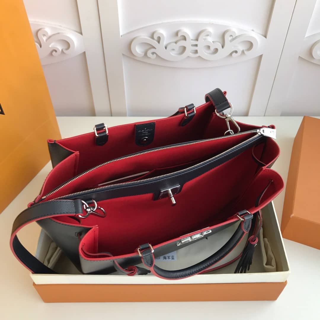 L0vis Vvtt0n Lockmeto Leather Tote Replica Black M54569