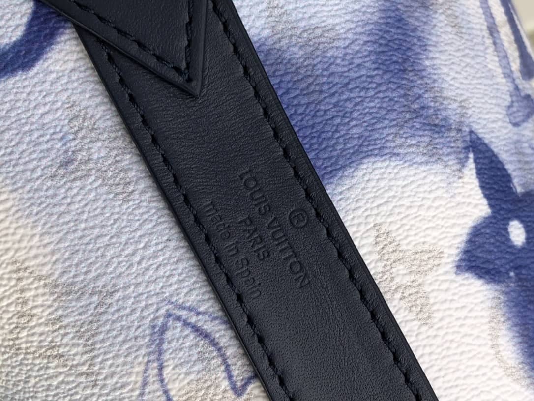 L0vis Vvtt0n Weekend GM Watercolor Monogram Replica Tote Blue M45754