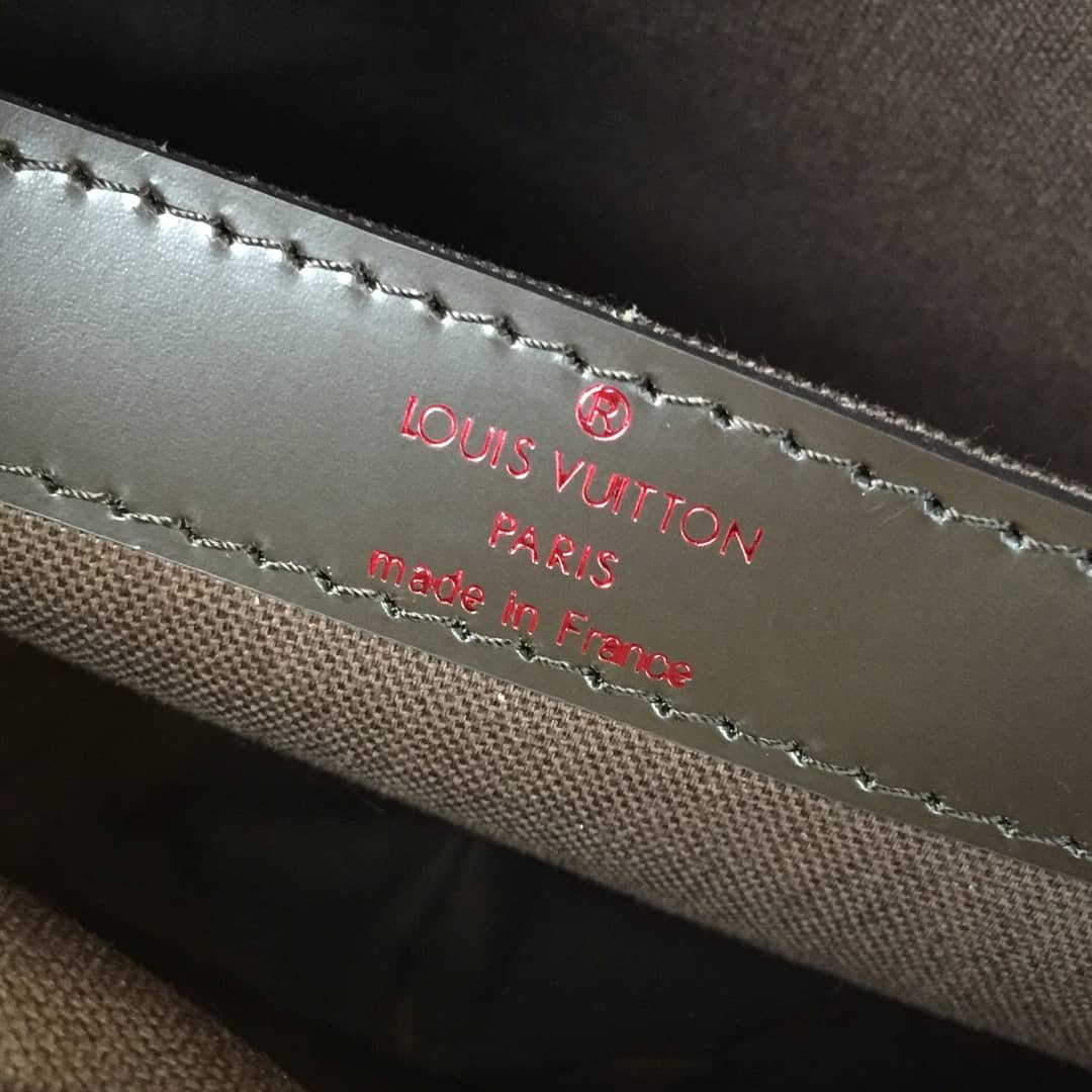 L0vis Vvtt0n Naviglio Leather Shoulder Bag Replica N45255