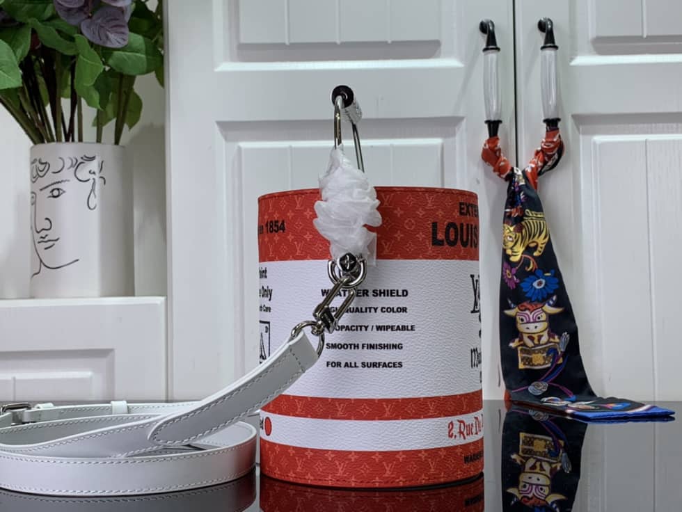 L0vis Vvtt0n Paint Can Small Red M81595 Replica Bucket Bag