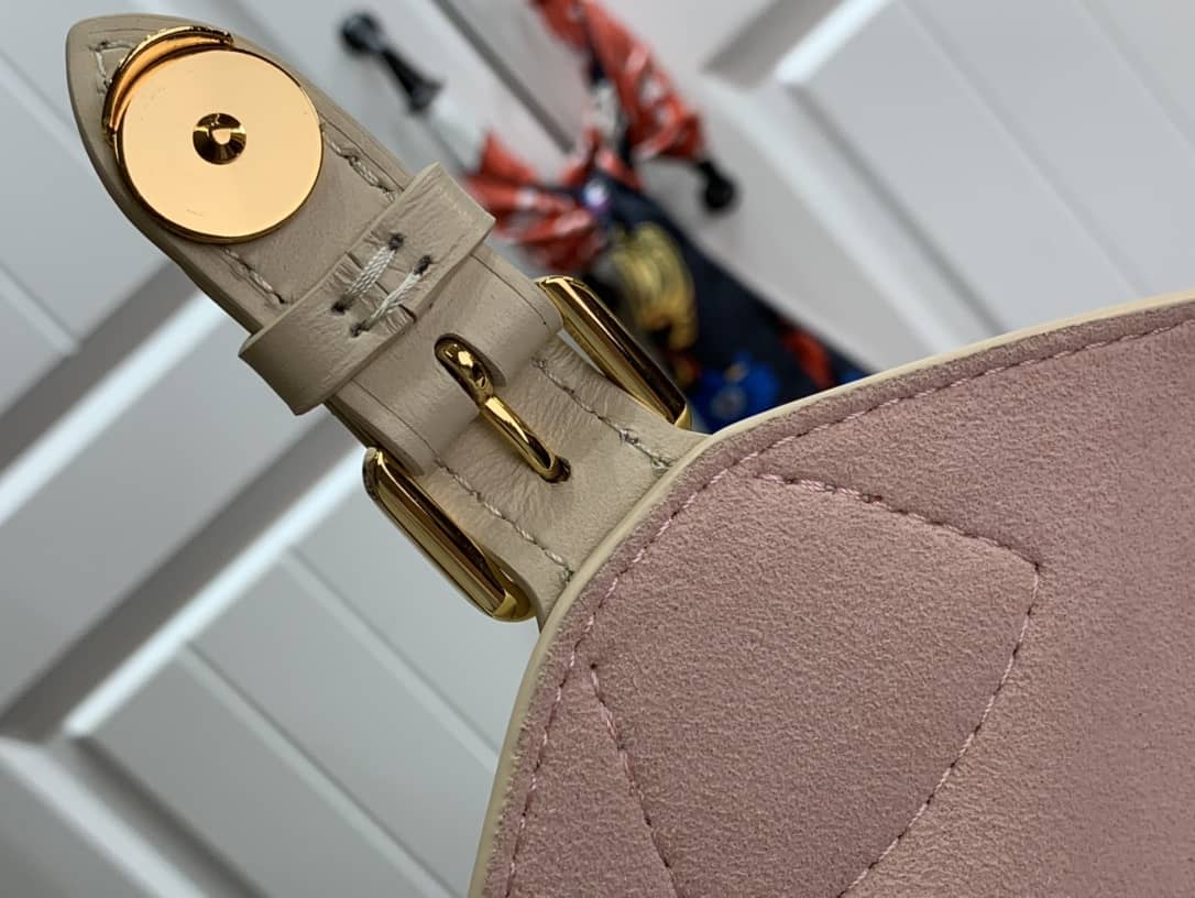 L0vis Vvtt0n Ann Platt Montsouris PM Noir Leather Replica Backpack Beige M45205