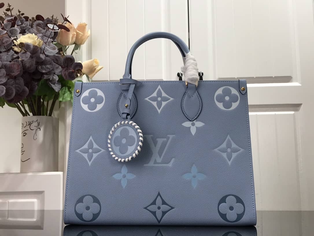 L0vis Vvtt0n On the Go MM Monogram Empreinte Two-way Tote Replica Blue M45717