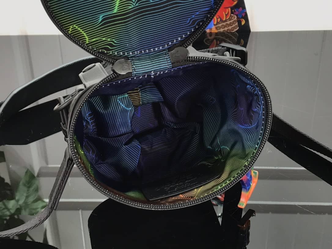 L0vis Vvtt0n 2054 Expandable Polochon Replica Bucket Bag M45604