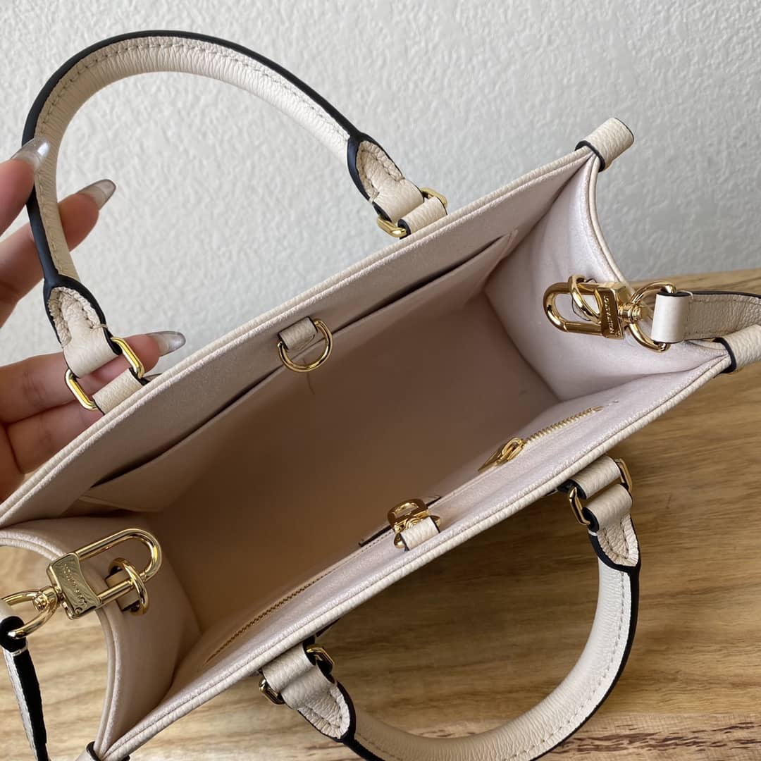 L0vis Vvtt0n Mini Onthego Tote Replica White M45560